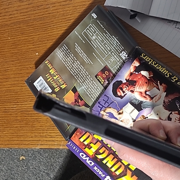 Bruce Lee Kung Fu Mania DVD Set - Picture 3 of 3